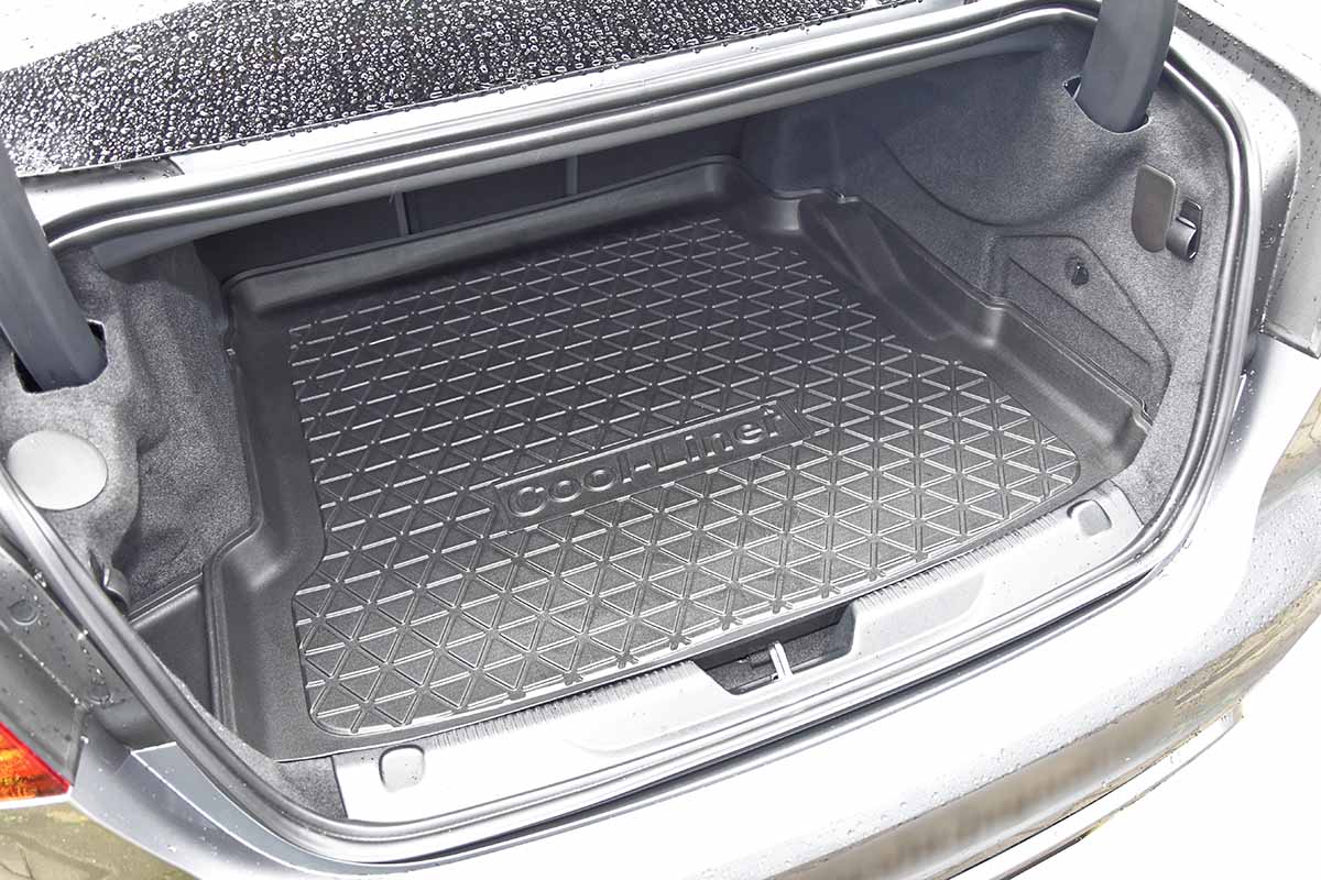 Boot mat Jaguar XE (X760) 2019-present 4-door saloon Cool Liner anti slip PE/TPE rubber