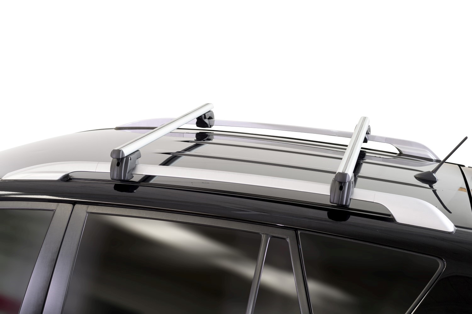 Roof bars Toyota RAV4 V (XA50) 2018-present Menabo Sherman silver