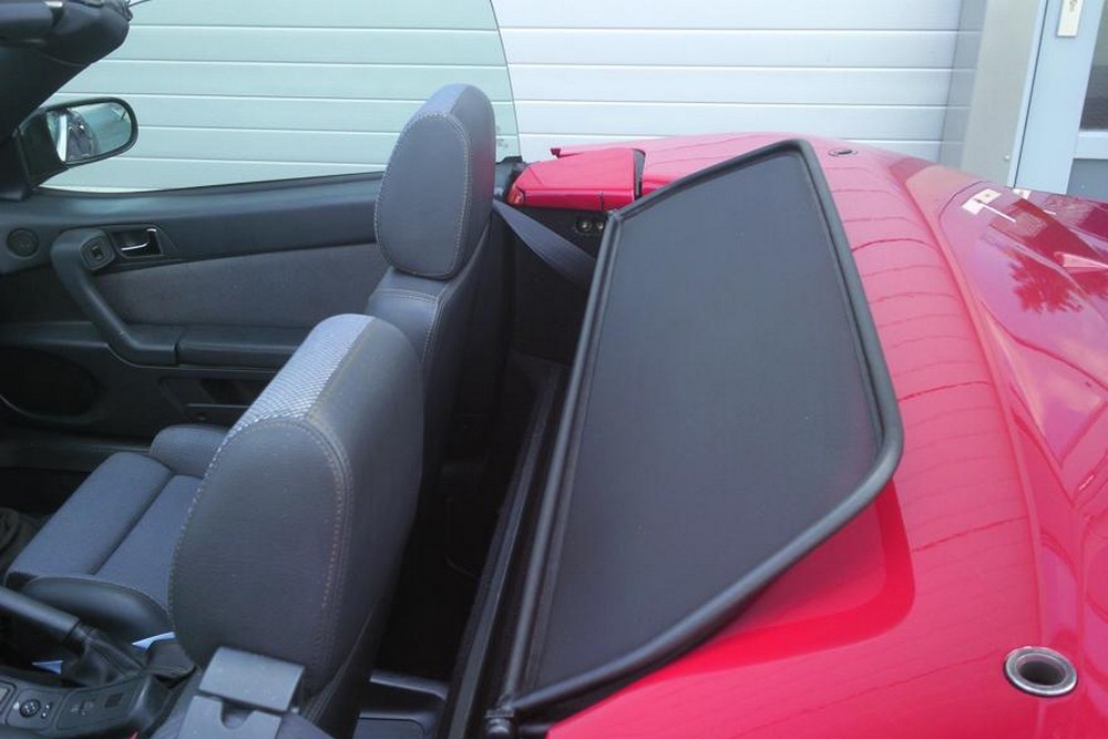 ALF1GVCD Cabriolet wind deflector Alfa Romeo Spider (916) 1995-2006 Black (4)