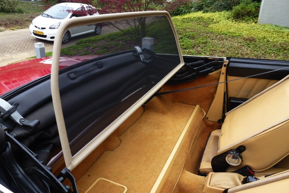 ALF2SPCD Cabriolet wind deflector Alfa Romeo Spider (105 - 115) 1983-1992 Beige (1)