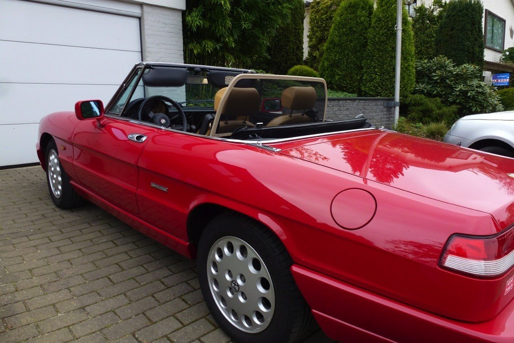 ALF2SPCD Cabriolet wind deflector Alfa Romeo Spider (105 - 115) 1983-1992 Beige (2)