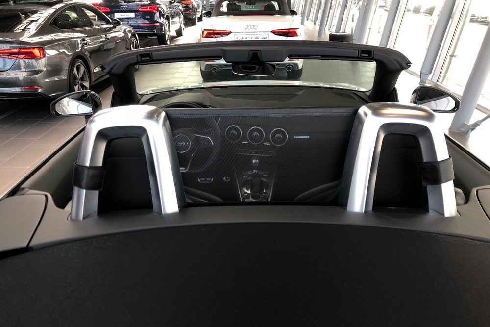 AUD5TTCD Cabriolet wind deflector Audi TT (8S) 2014-present Black (8)
