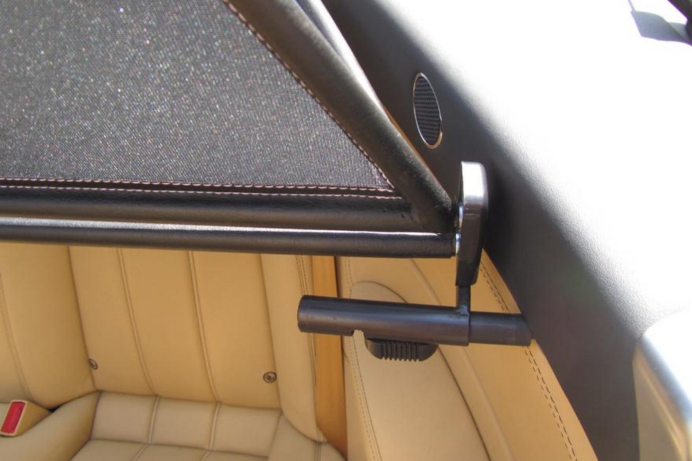 BEN1CONCD Cabriolet wind deflector Bentley Continental GTC I 2006-2012 Black (2)