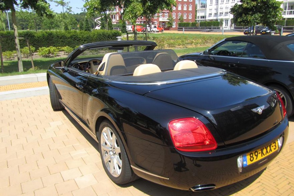 BEN1CONCD Cabriolet wind deflector Bentley Continental GTC I 2006-2012 Black (5)
