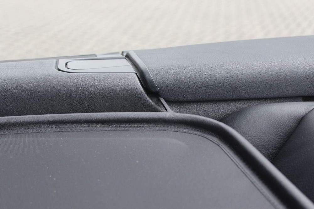 BMW33SCD Cabriolet wind deflector BMW 3 Series Cabriolet (E36) 1993-1999 Black (2)