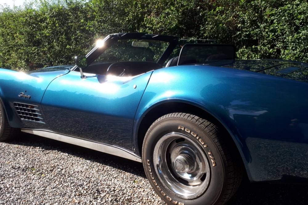 CHR1C3CD Cabriolet wind deflector Chevrolet Corvette Convertible (C3) 1968-1982 Black (7)