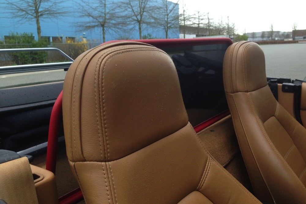 MAZ3MX5CD Cabriolet wind deflector Mazda MX-5 (NA & NB) 1998-2005 Red (5)