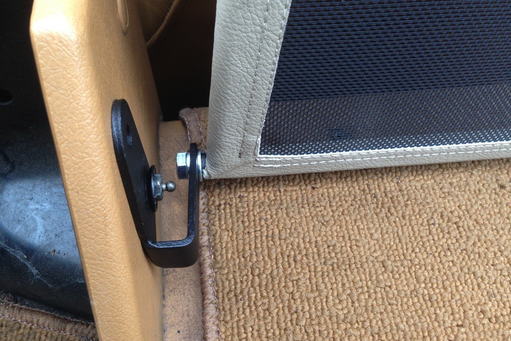 MAZ4MX5CD Cabriolet wind deflector Mazda MX-5 (NA & NB) 1998-2005 Beige (6)