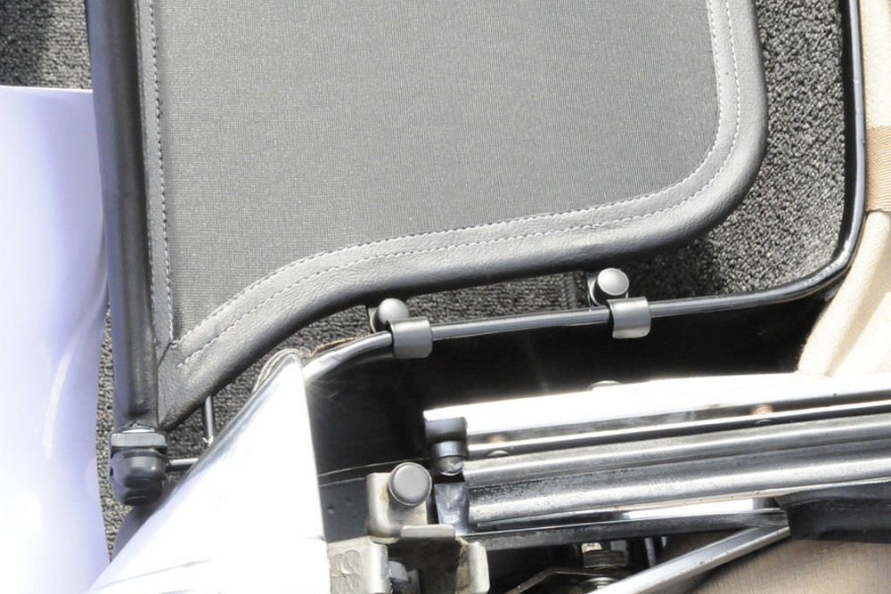 MB19SLCD Cabriolet wind deflector Mercedes-Benz SL (W113) 1963-1971 Black (7)