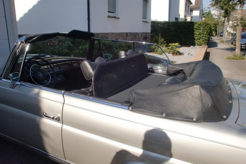 MB3SCLCD Cabriolet wind deflector Mercedes-Benz S-Class (W111) 1961-1971 Black (7)