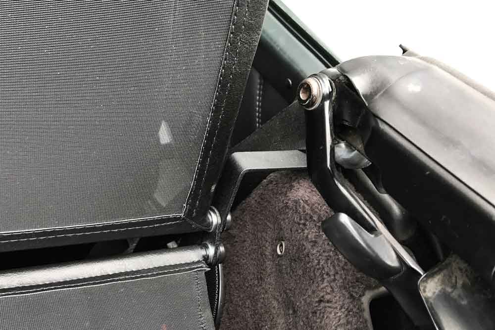 POR191CD Cabriolet wind deflector Porsche 911 Cabriolet (964) 1989-1992 Black (8)