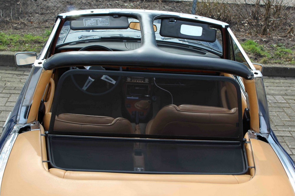 TRI1STCD Cabriolet wind deflector Triumph Stag 1965-1980 Black (3)