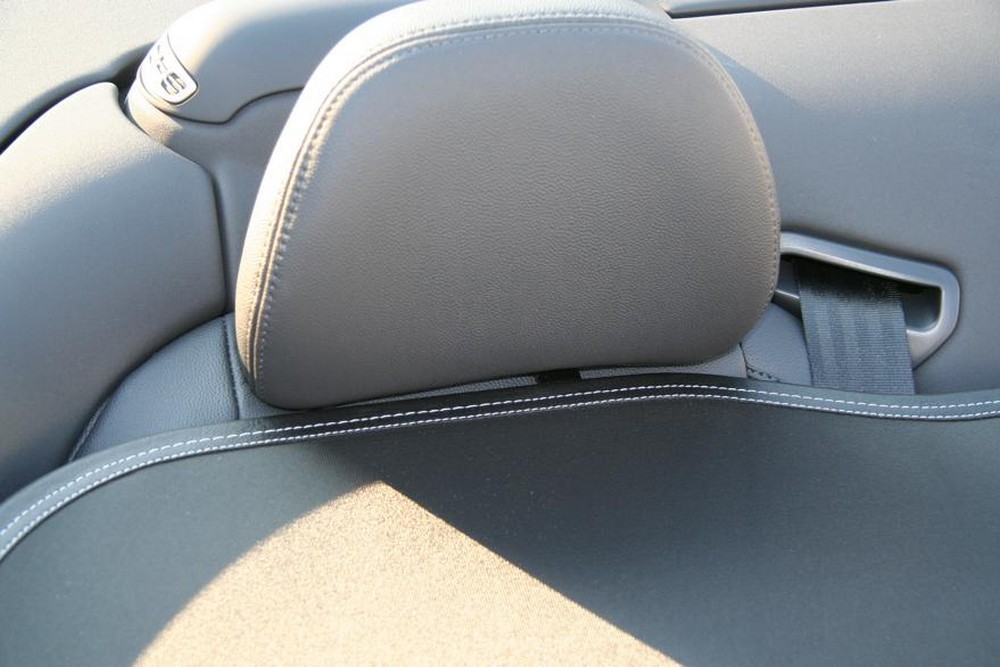 VOL4C7CD Cabriolet wind deflector Volvo C70 II 2006-2013 Black (10)