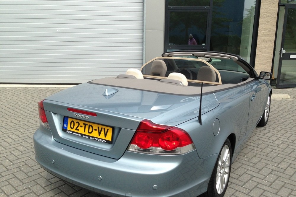 VOL5C7CD Cabriolet wind deflector Volvo C70 II 2006-2013 Beige (5)