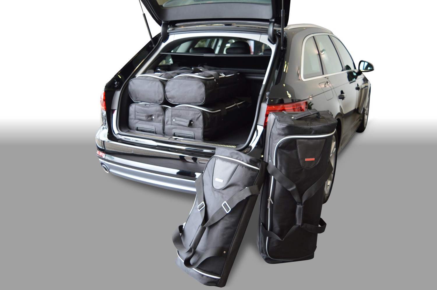 Travel bag set suitable for Audi A4 Avant (B9) 2015-present wagon Original
