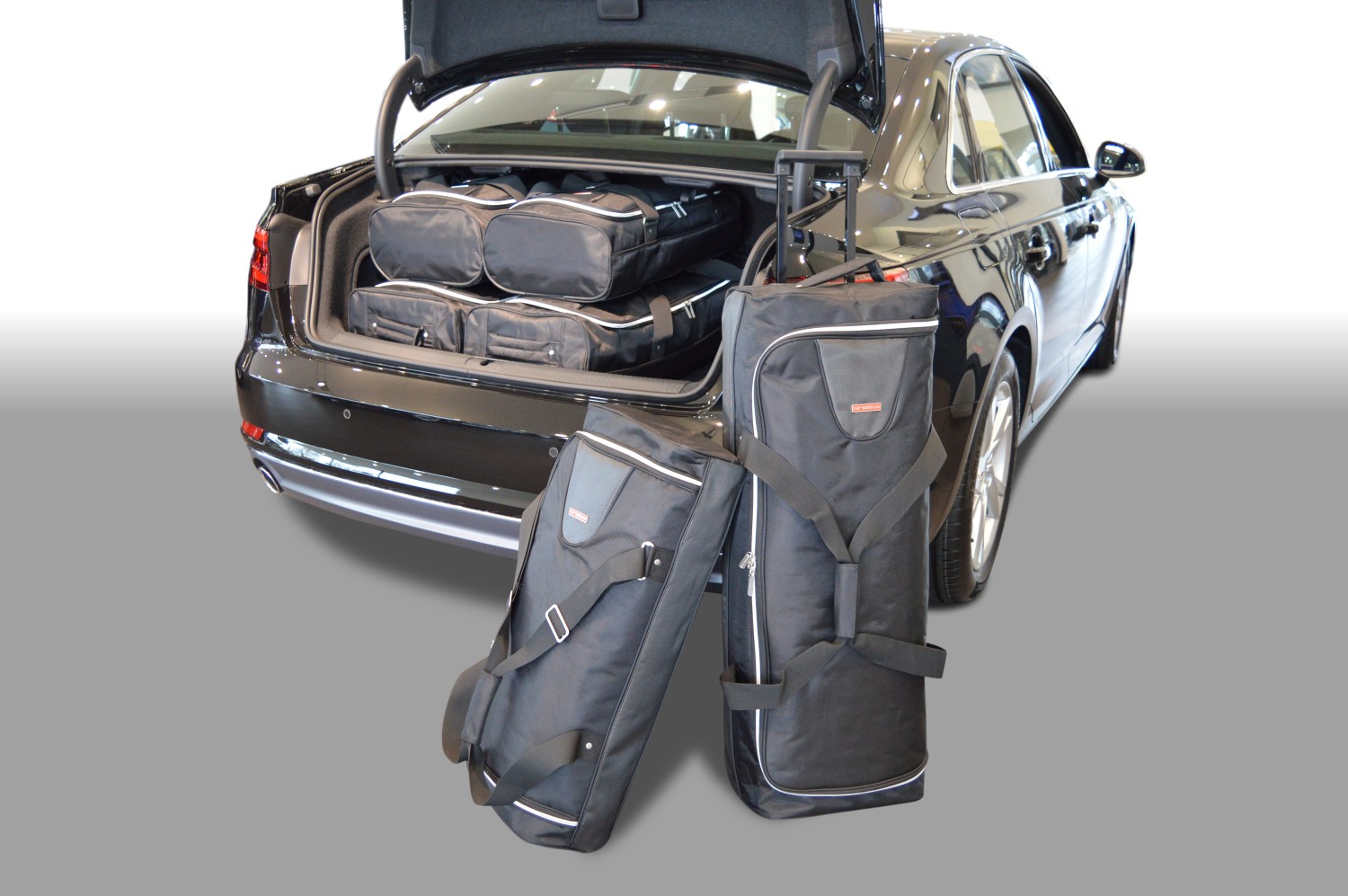 Tapis de coffre de bottes sur mesure tapis de voiture robuste pour AUDI A4  B9 SALOON 2016 À PARTIR