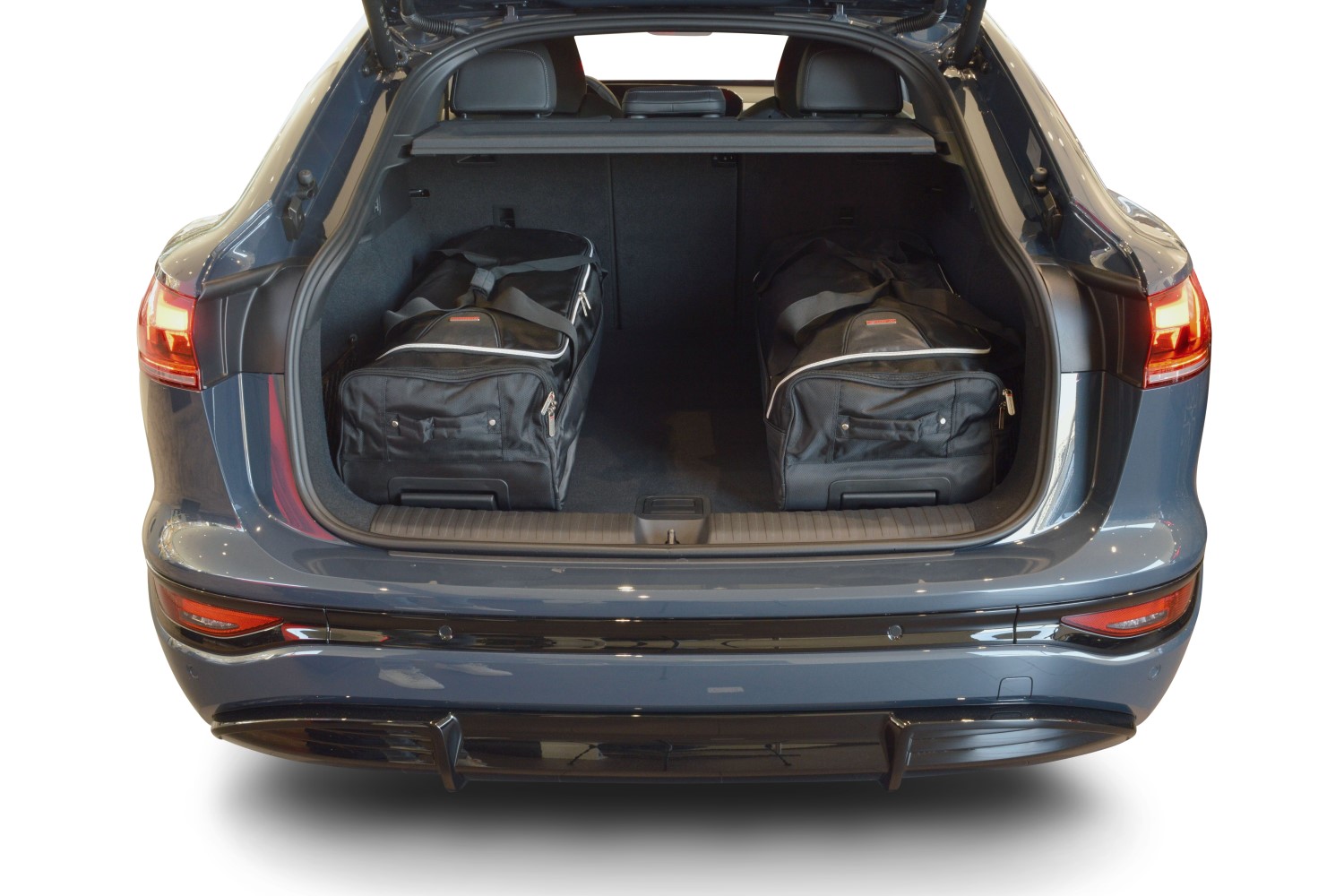 Travel bag set suitable for Audi Q6 Sportback e-tron (GF) 2025-present Original (2)