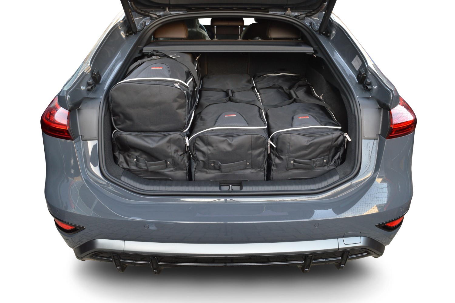 Travel bag set suitable for Audi A6 Sportback e-tron (GH) 2024-present 5-door hatchback Original (3) Travel bag set suitable for Audi A6 Sportback e-tron (GH) 2024-present 5-door hatchback Original (3)