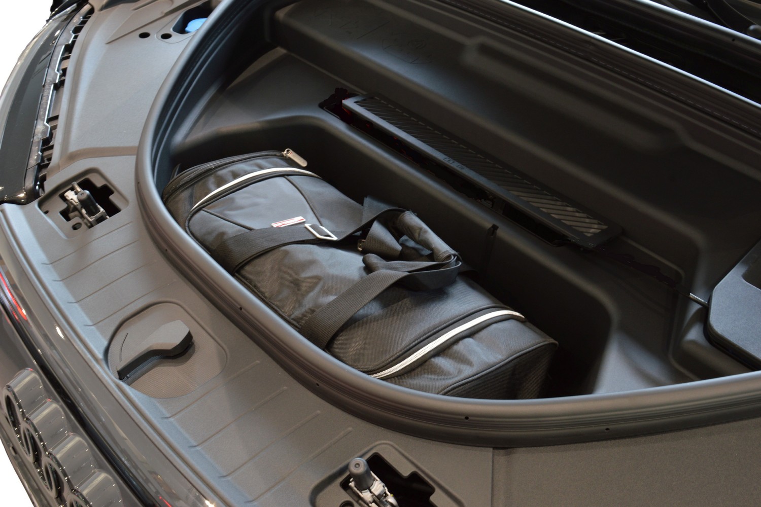 Frunk Tasche passend f&uuml;r Audi Q6 Sportback e-tron (GF) 2025-heute Original