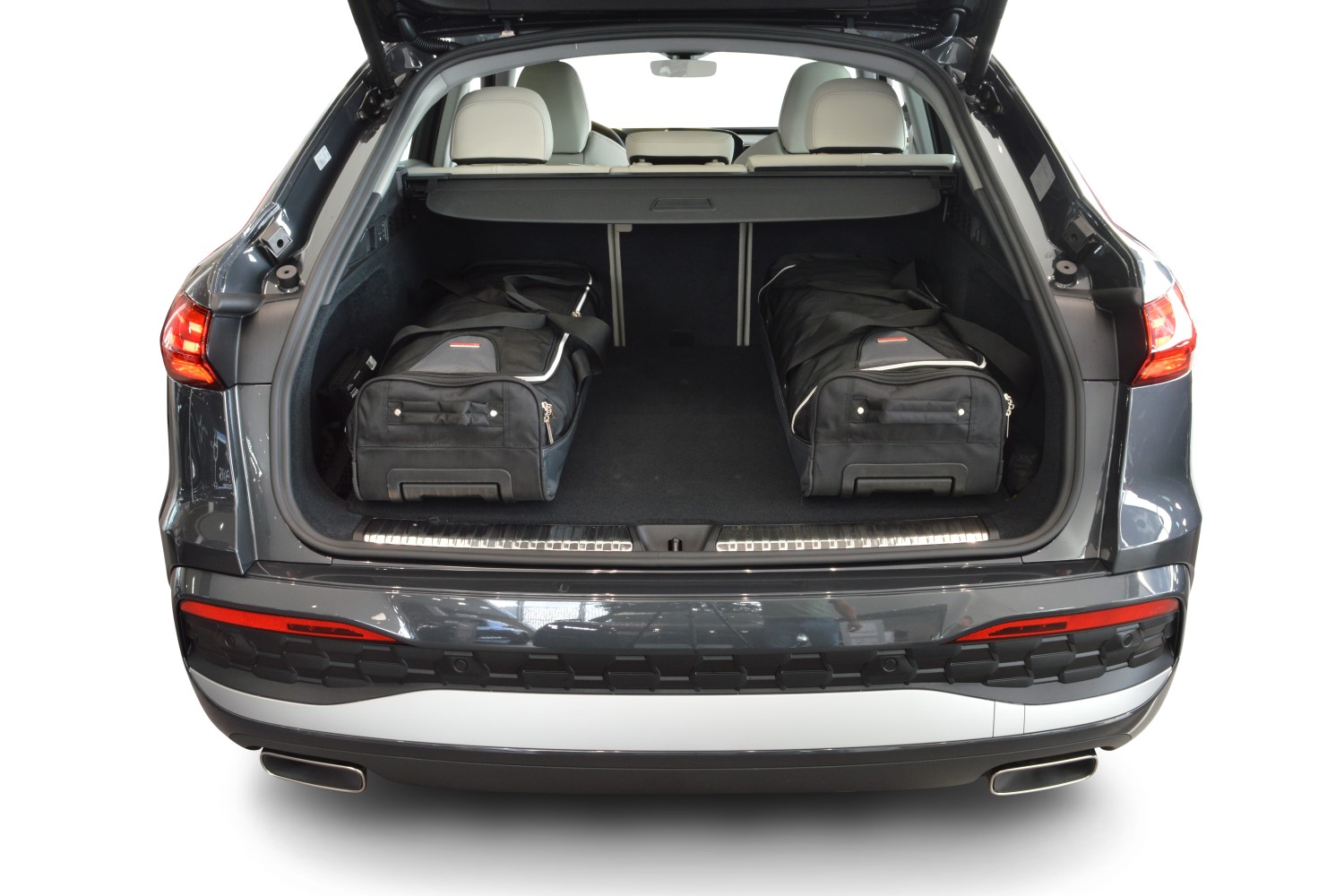 Travel bag set suitable for Audi Q5 Sportback (GU) 2024-present Original (2) Travel bag set suitable for Audi Q5 Sportback (GU) 2024-present Original (2)