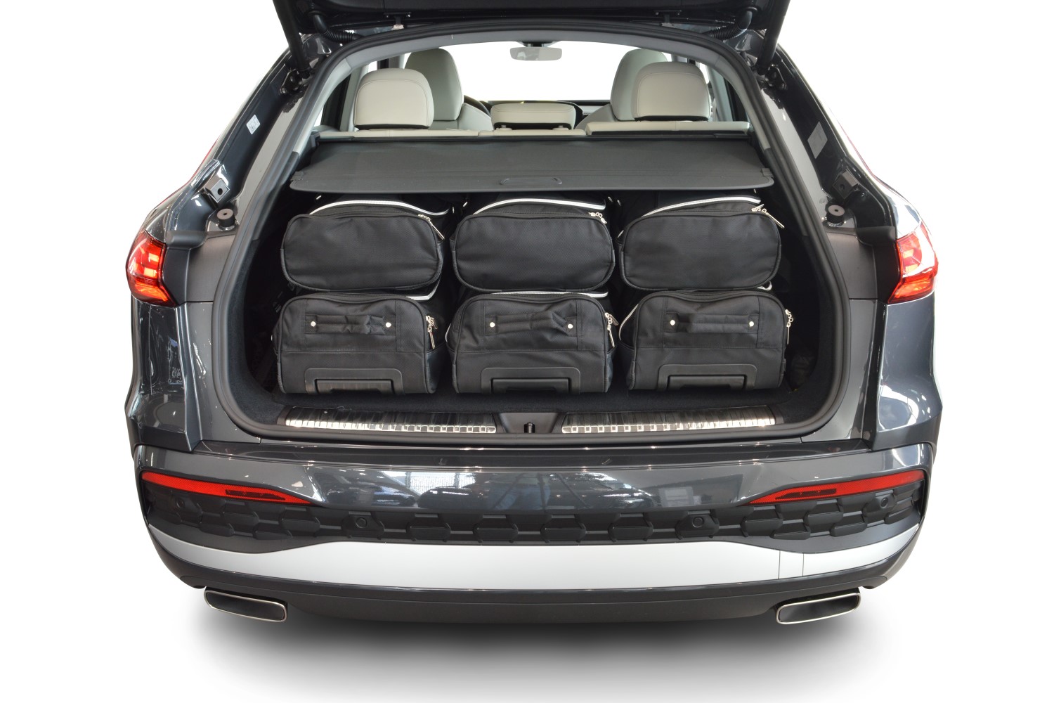 Travel bag set suitable for Audi Q5 Sportback (GU) 2024-present Original (4) Travel bag set suitable for Audi Q5 Sportback (GU) 2024-present Original (4)