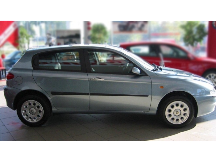 Seitenschutzleisten passend für Alfa Romeo 147 2000-2010 5-Türer Schrägheck Set