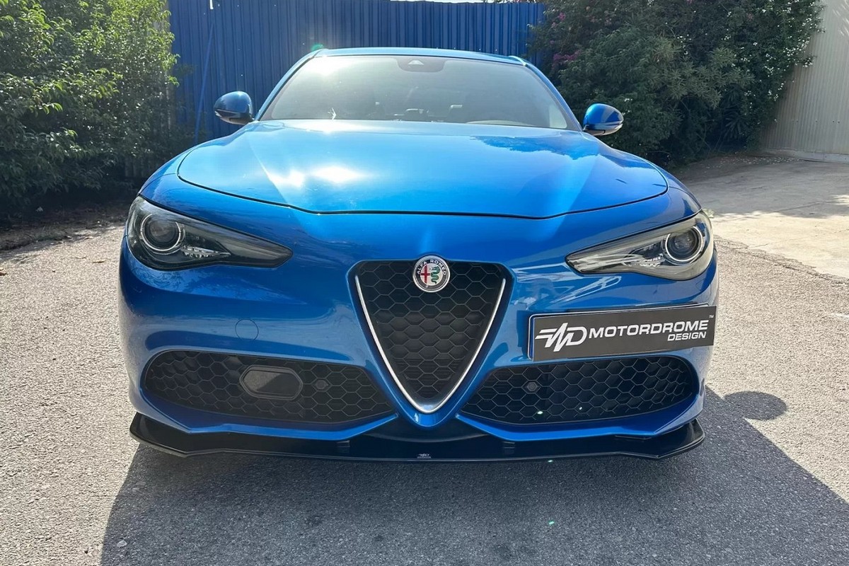 Front spoiler Alfa Romeo Giulia (952) 2016-present 4-door saloon ABS - painted (3)