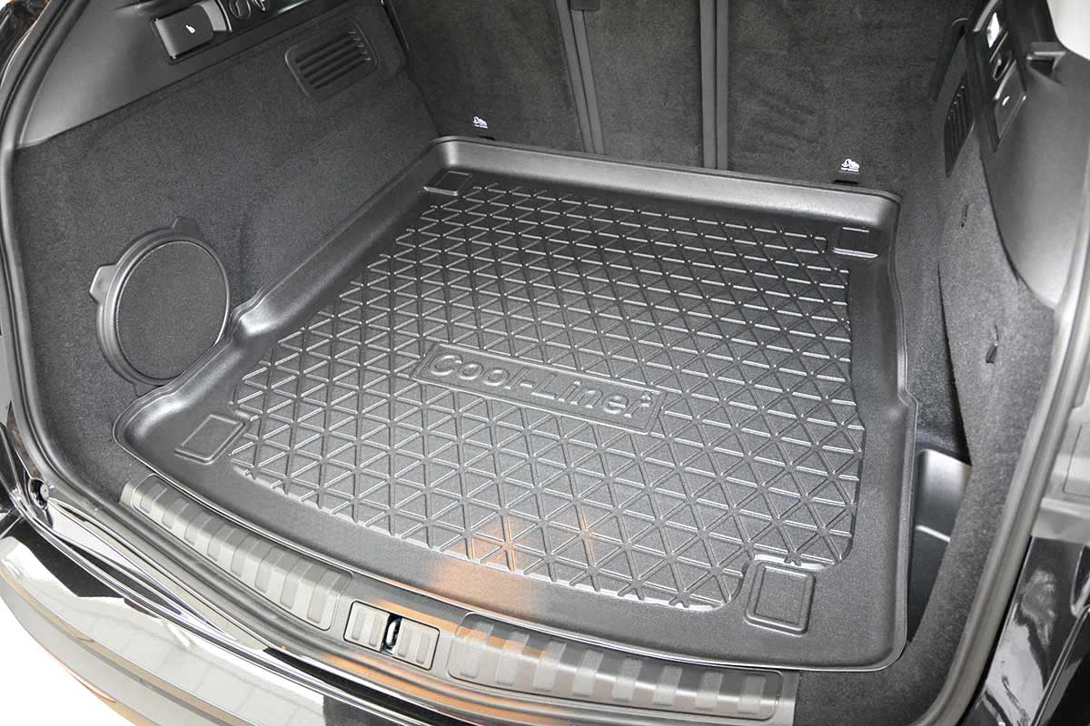 Boot mat Alfa Romeo Stelvio (949) PE/TPE | CarParts-Expert