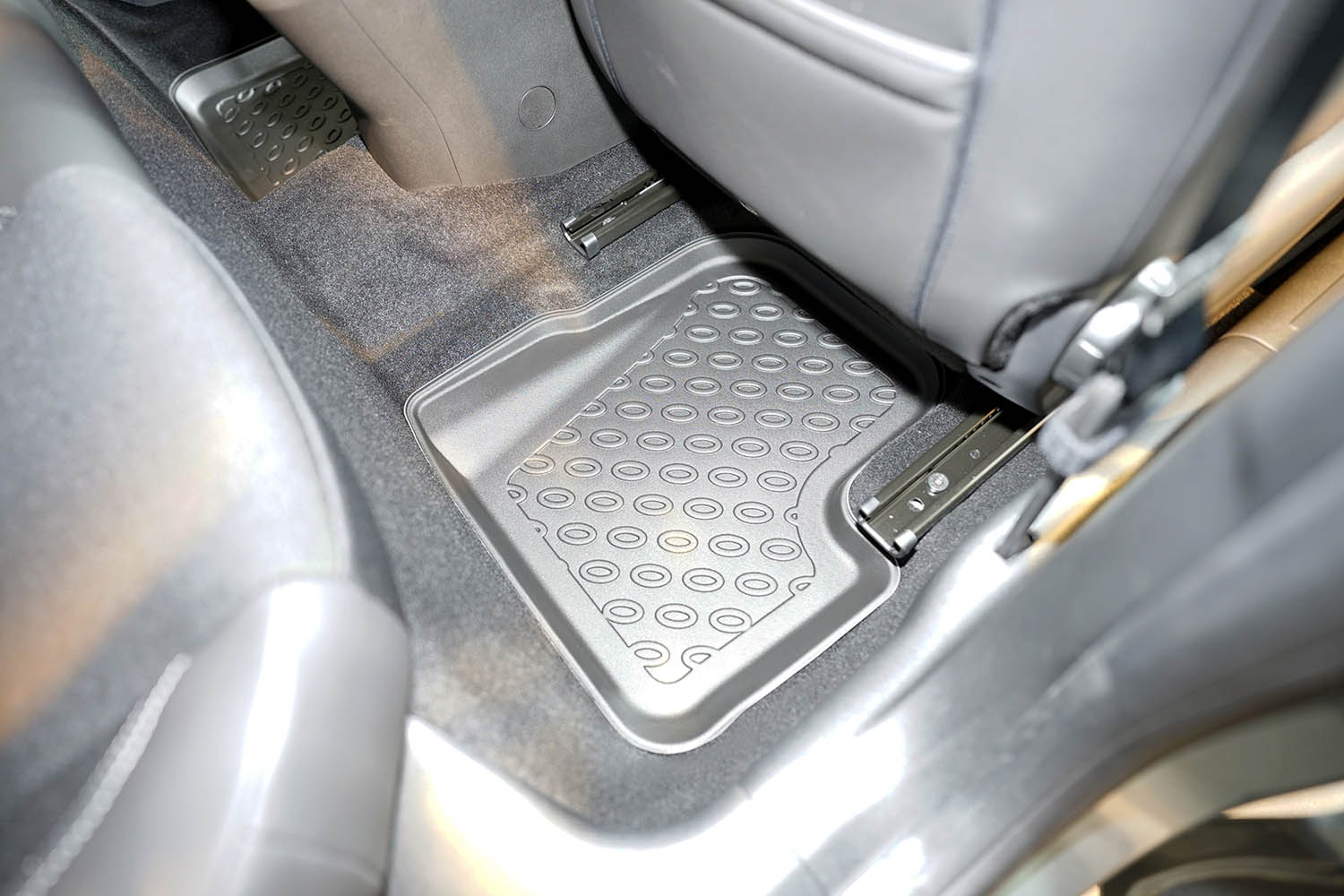 Car mats suitable for Alfa Romeo Junior Ibrida 2024-present Cool Liner PE/TPE rubber (ALF2JUFM-C) (5)