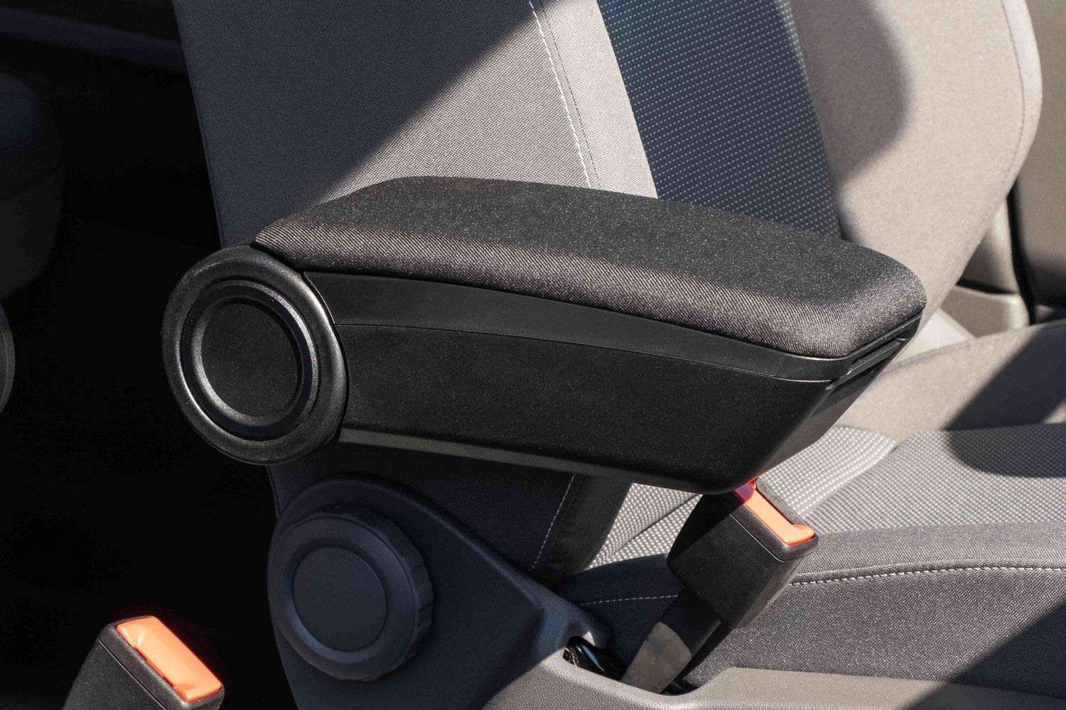 Armrest suitable for Citroën C3 Aircross 2017-2024 Armster 3 SM fabric