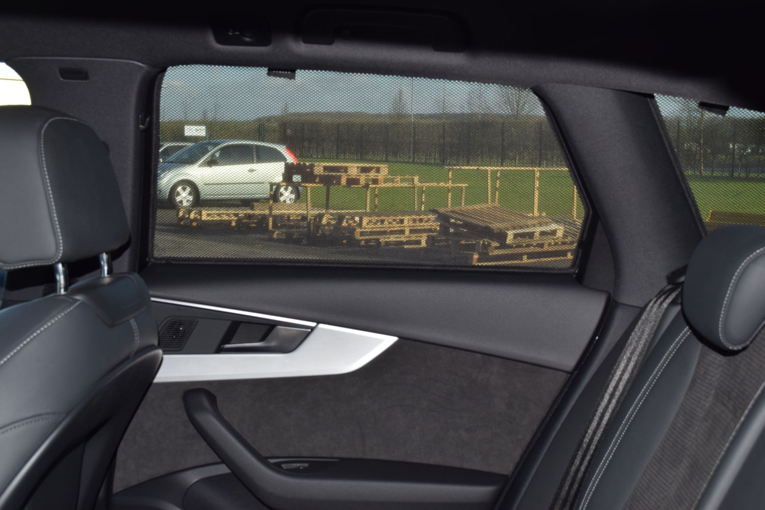 Pare-soleil Audi A4 Avant (B9) 2015-présent break Car Shades - ensemble