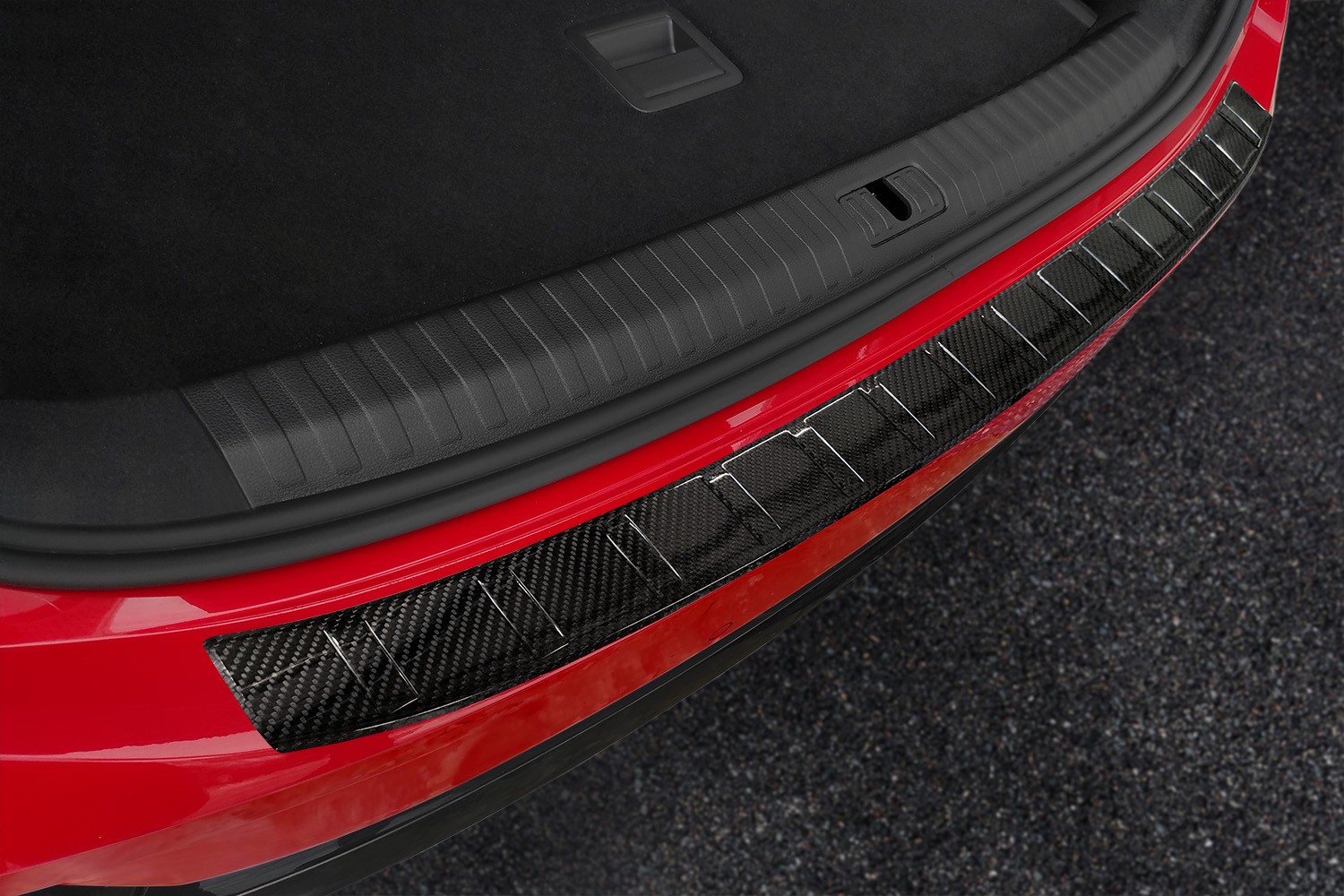 Protection de seuil de coffre Audi Q3 (F3) carbone