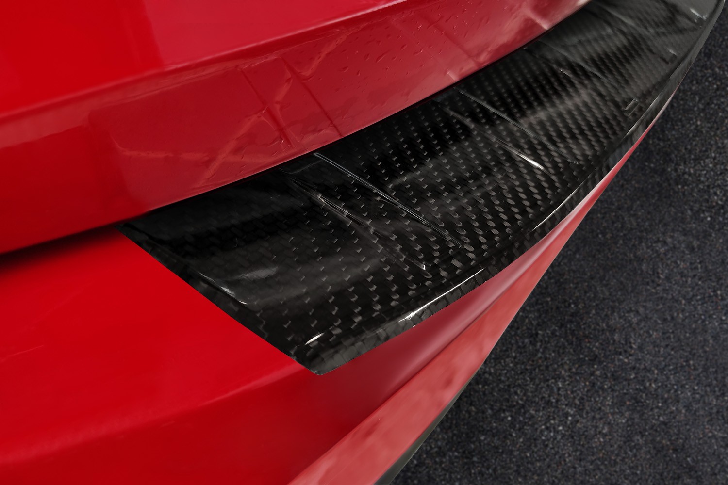 Rear bumper protector Audi Q3 (F3) carbon CarPartsExpert