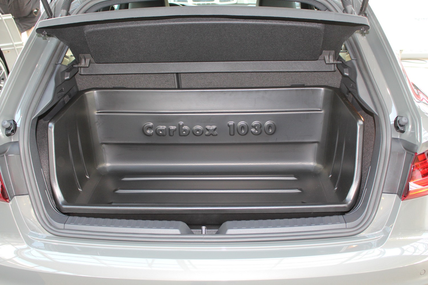 Boot liner suitable for Audi A1 Sportback (GB) 2018-present 5-door hatchback Boot-Guard 99 x 50 high wall