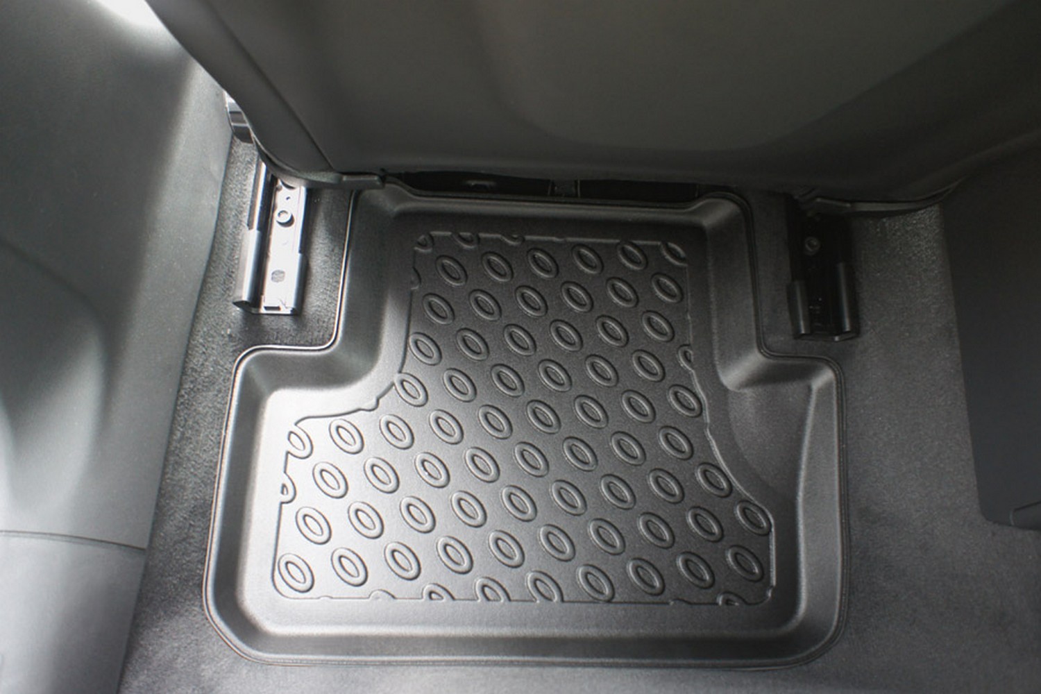 Car mats suitable for Audi A4 Avant (B8) 2008-2015 Cool Liner PE/TPE rubber (AUD2A4FM-C) (5) Car mats suitable for Audi A4 Avant (B8) 2008-2015 Cool Liner PE/TPE rubber (AUD2A4FM-C) (5)