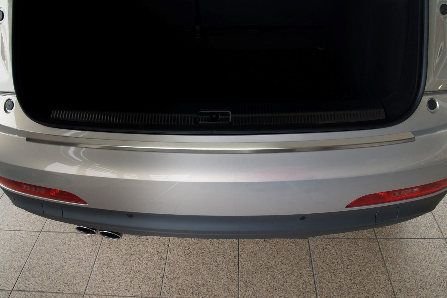 Audi Q3 (8U) 2011-> rear bumper protector stainless steel (AUD2Q3BP) (2)