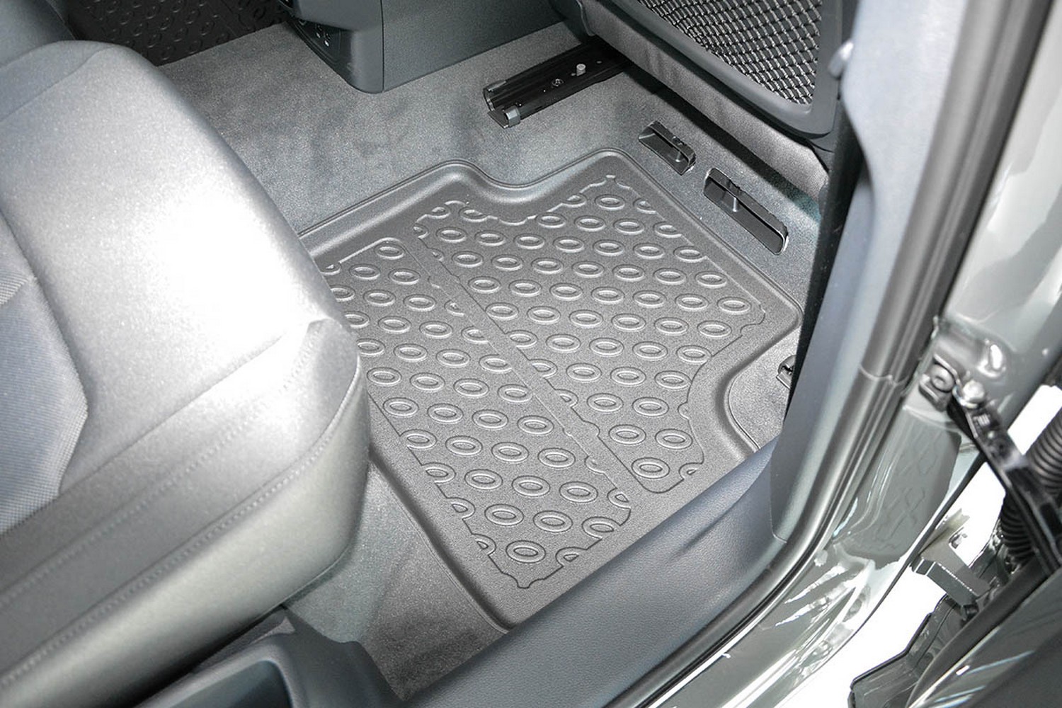 Car mats suitable for Audi Q3 (F3) 2018-present Cool Liner PE/TPE rubber (AUD2Q3FM-C) (5)