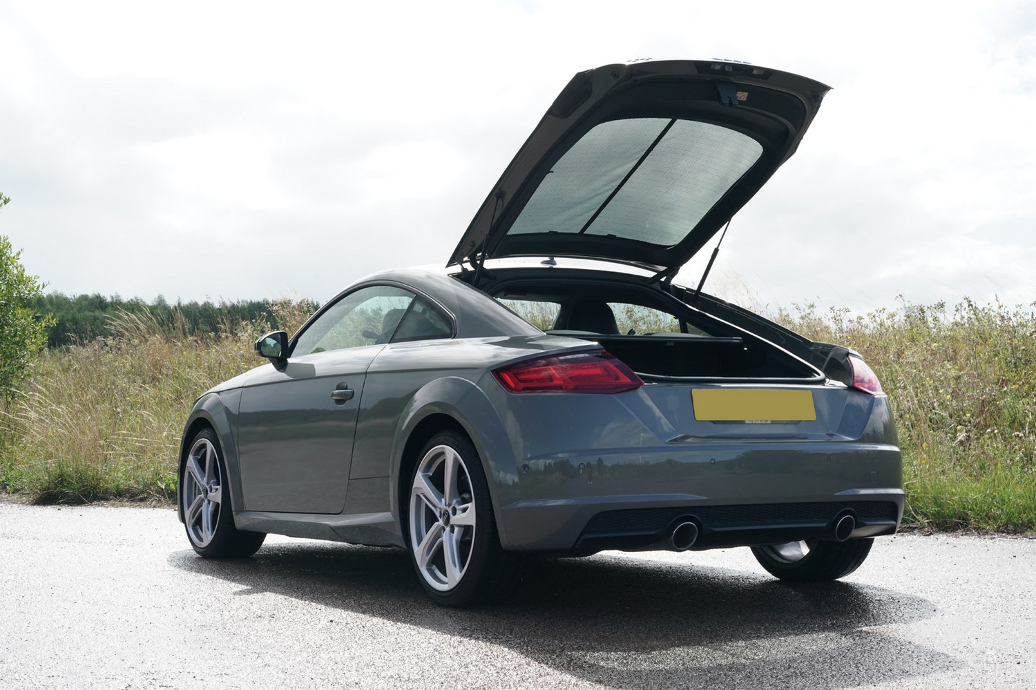 Sun shades suitable for Audi TT (8S) 2014-2023 Car Shades - set (AUD3TTCS) (3) Sun shades suitable for Audi TT (8S) 2014-2023 Car Shades - set (AUD3TTCS) (3)