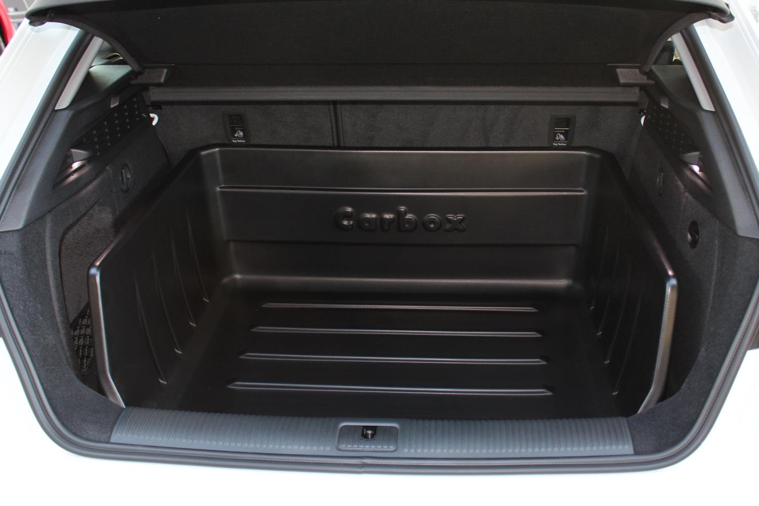 Bac de coffre Audi A3 Sportback (8V) 2012-2020 5 portes bicorps Carbox Classic YourSize 99 x 60 haute paroi