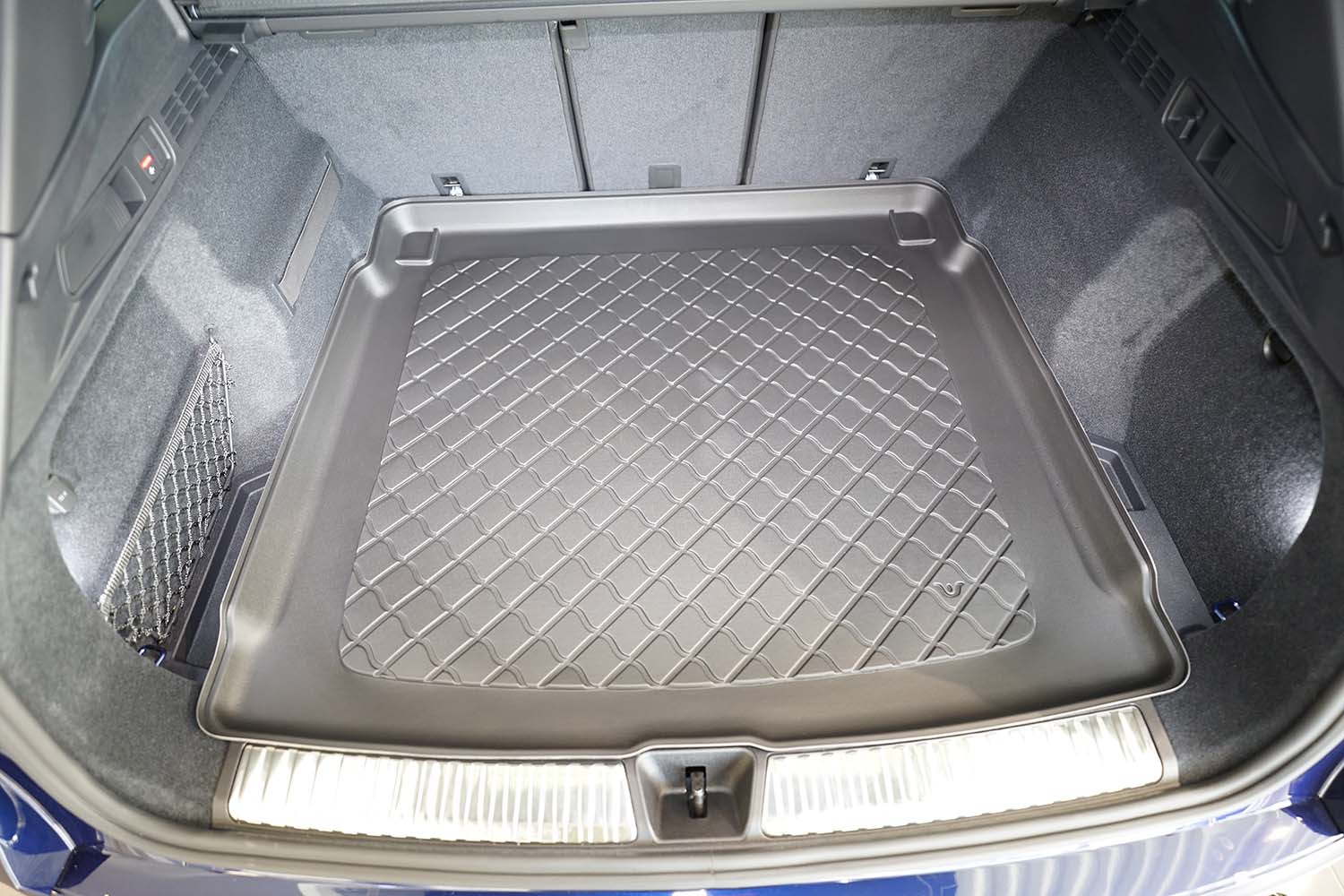 Boot mat suitable for Audi Q5 (GU) 2024-present Guardliner anti slip PE/TPE rubber (AUD7Q5TM-G) (3)