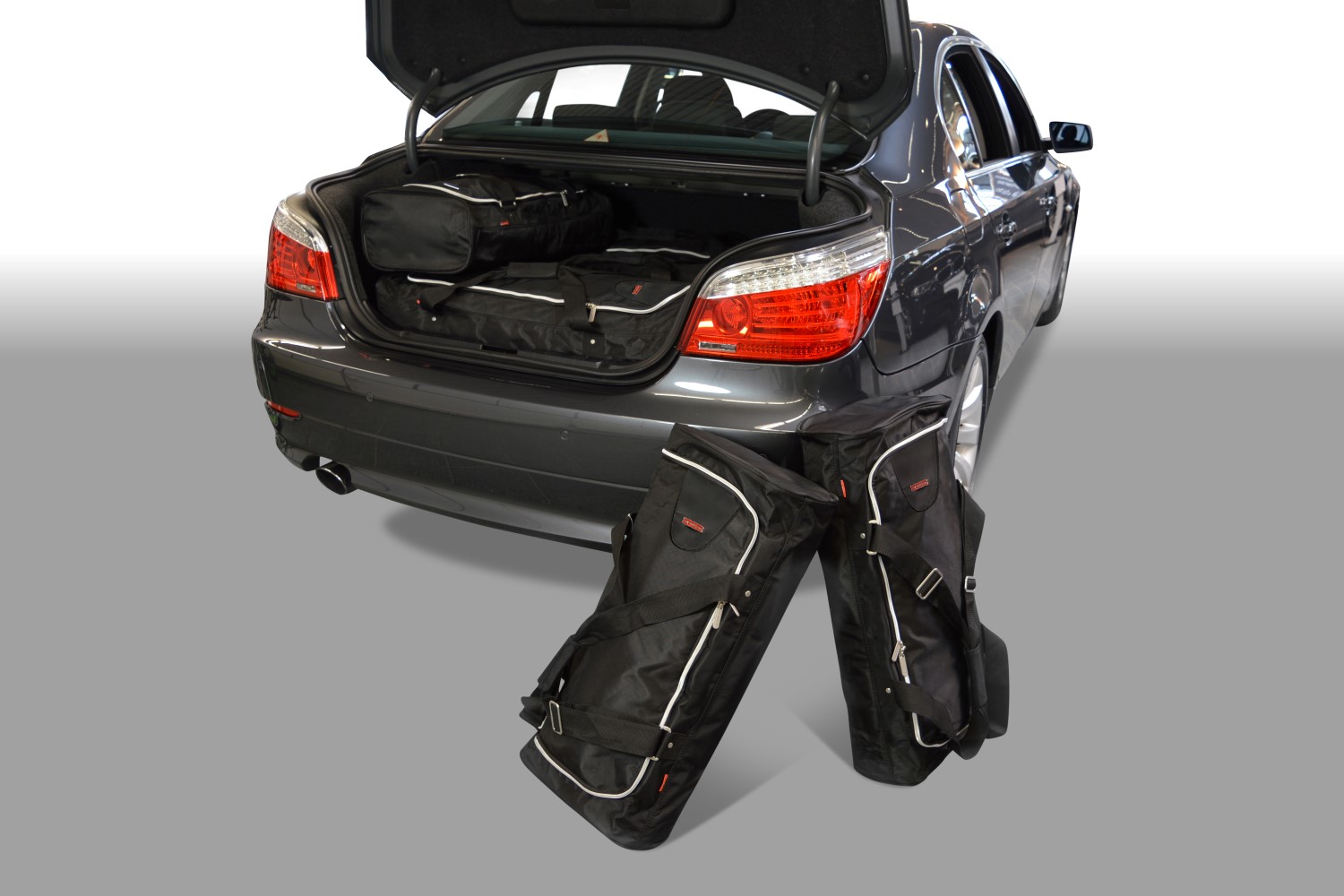 Boot spoiler BMW 5 Series (E60) PU | CarParts-Expert