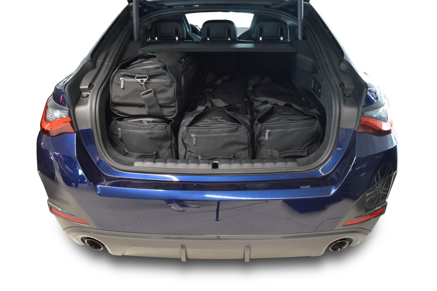 Travel bag set BMW 4 Series Gran Coupé (G26) 2020-present 5-door hatchback Pro.Line (3) Travel bag set BMW 4 Series Gran Coupé (G26) 2020-present 5-door hatchback Pro.Line (3)