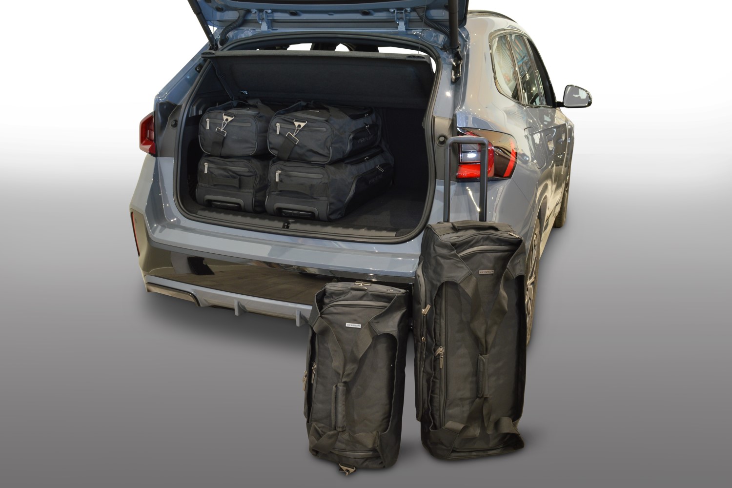 Travel bag set suitable for BMW X1 (U11) 2022-present Pro.Line