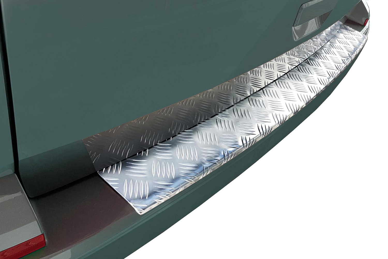 Rear bumper protector suitable for Opel Combo E 2018-present aluminium diamond plate