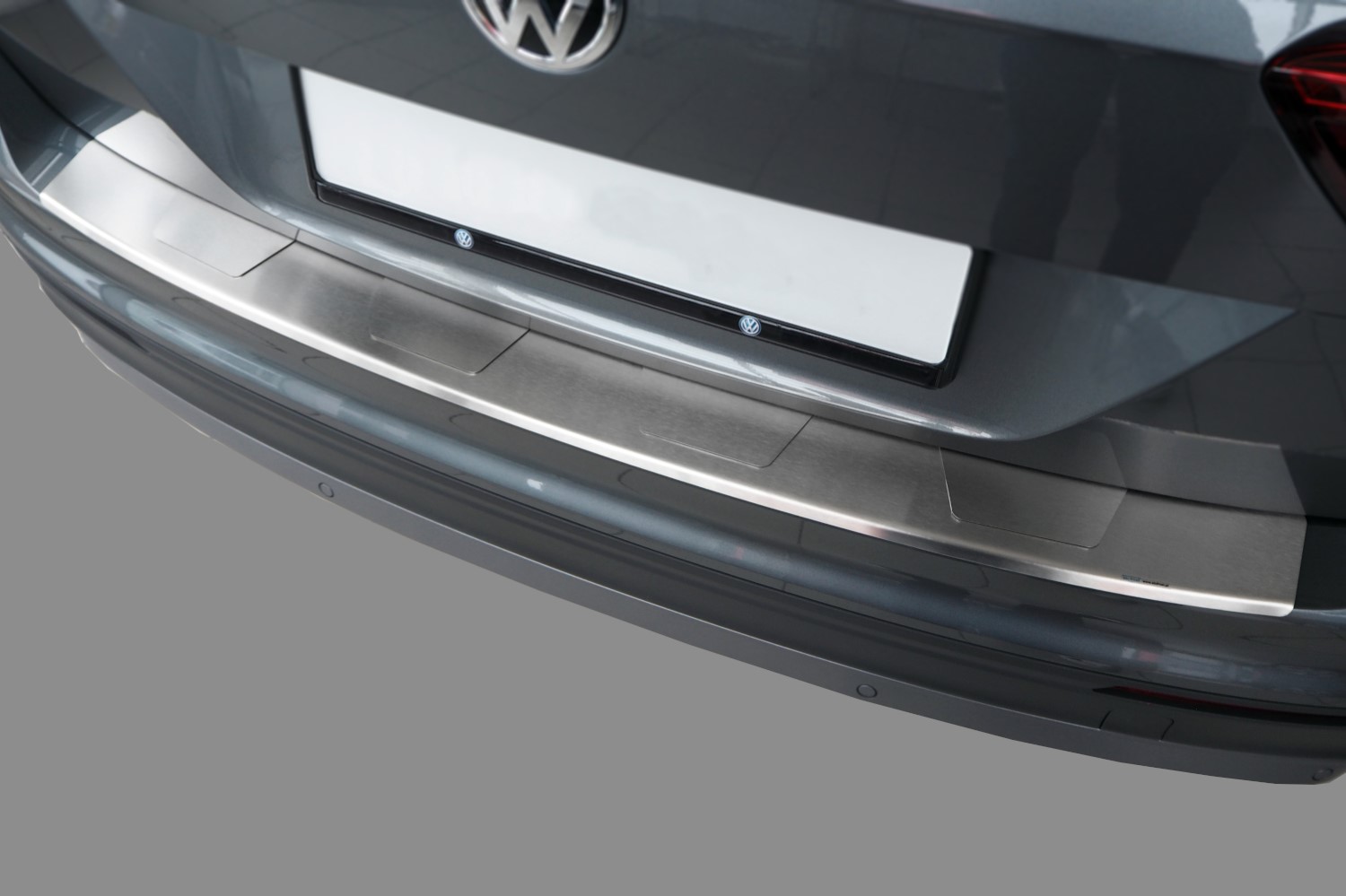 Ladekantenschutz passend für Chevrolet - Daewoo Aveo (T300) 2011-2016 4-Türer Limousine Edelstahl gebürstet