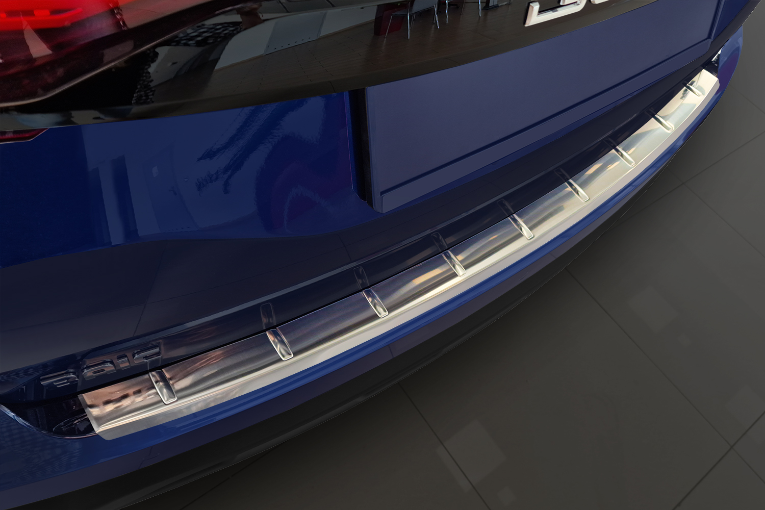 Rear bumper protector suitable for BAIC Beijing X3 2023-present 5-door hatchback stainless steel brushed