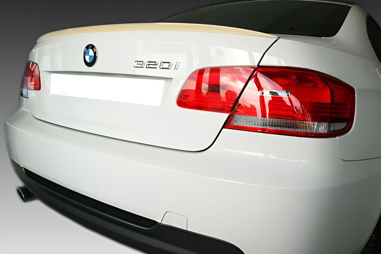 Boot spoiler lip suitable for BMW 3 Series Coupé (E92) 2006-2013 3-door hatchback- painted (2) Boot spoiler lip suitable for BMW 3 Series Coupé (E92) 2006-2013 3-door hatchback- painted (2)