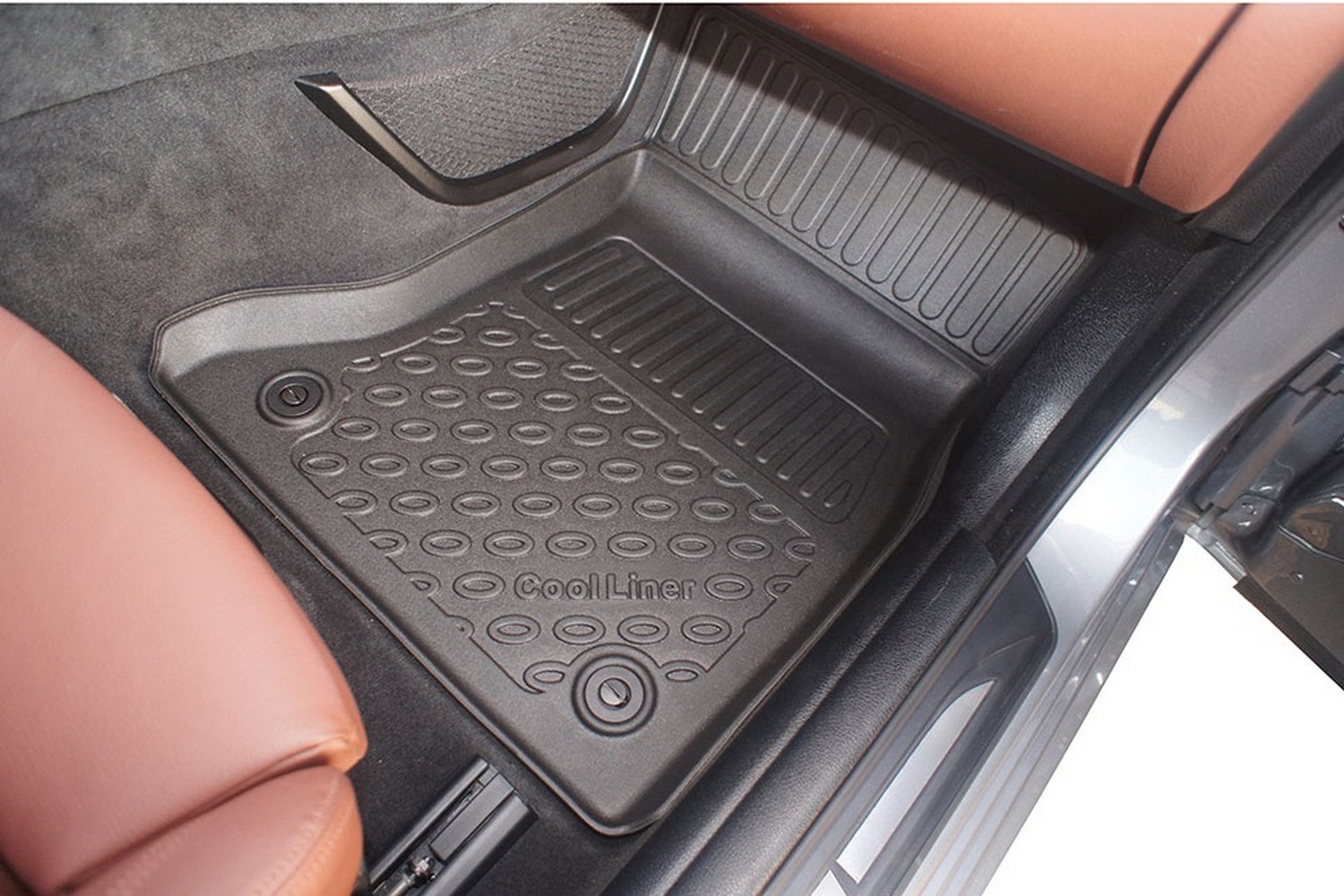Car mats suitable for BMW 5 Series Touring (F11) 2010-2013 Cool Liner PE/TPE rubber