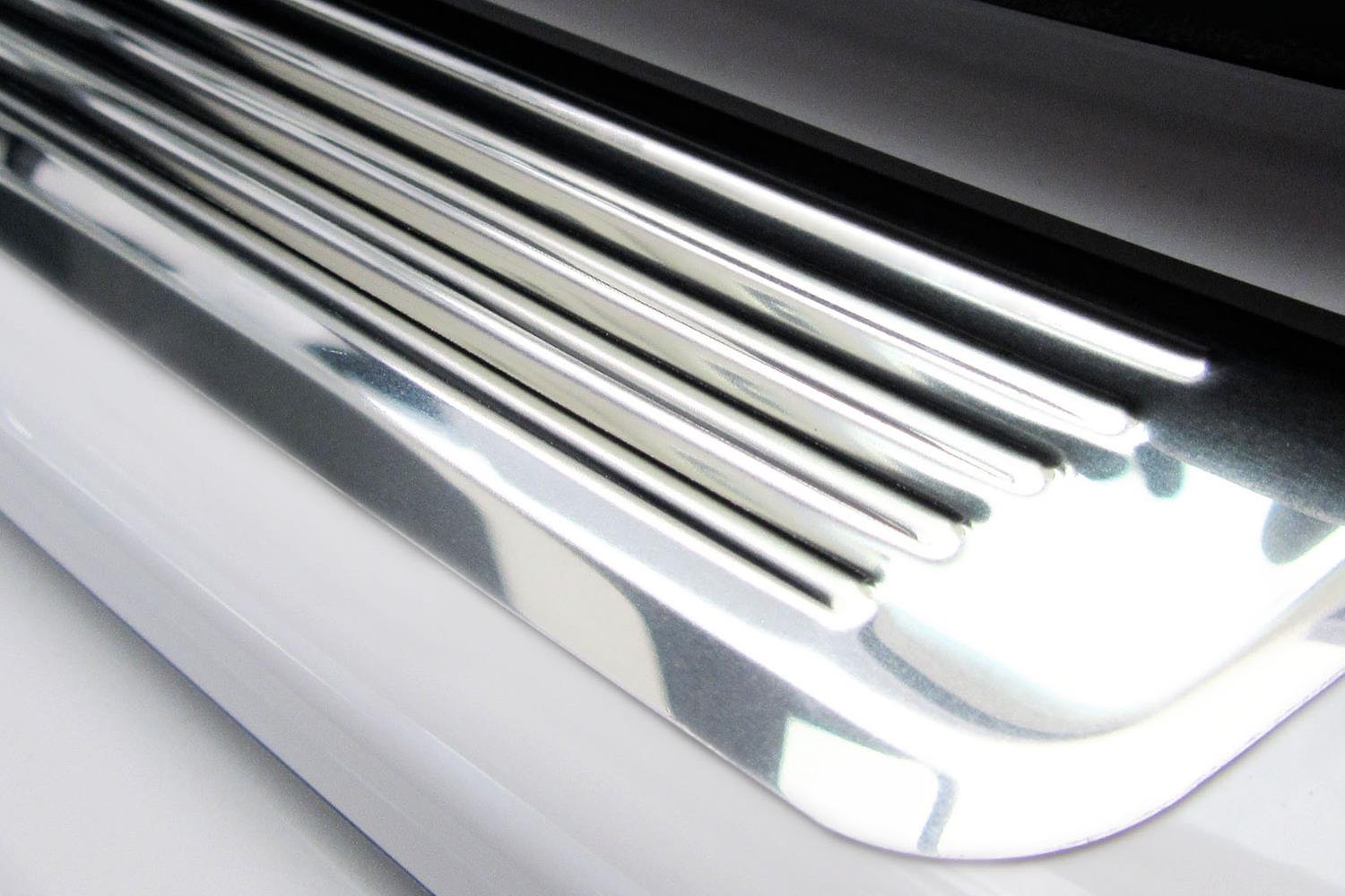 Door sill plates suitable for BMW X7 (G07) 2019-present stainless steel brushed 4 pieces