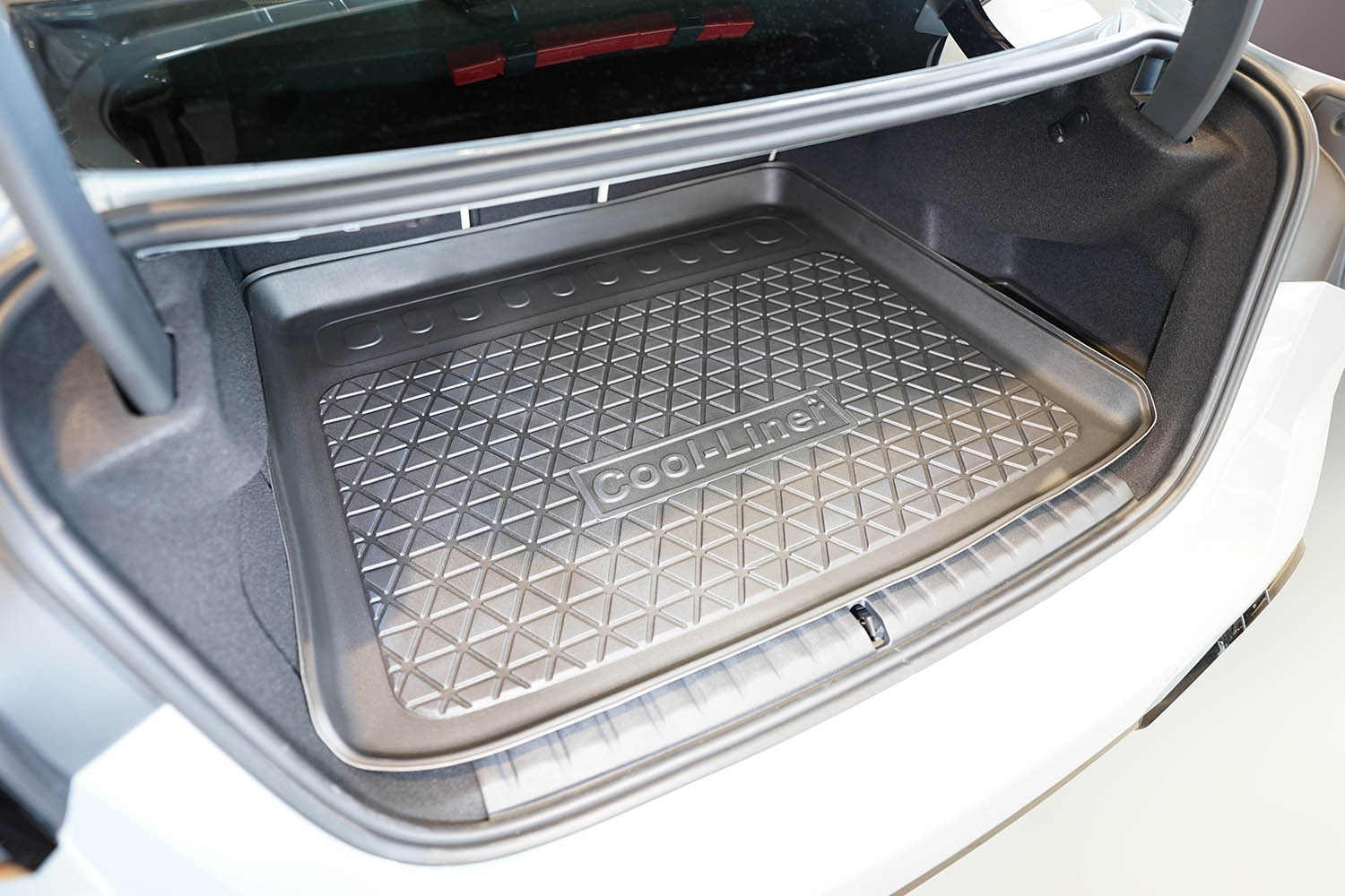 Boot mat suitable for BMW 2 Series Gran Coup&eacute; (F74) 2025-present Cool Liner anti slip PE/TPE rubber (BMW22CTM-C) (4)